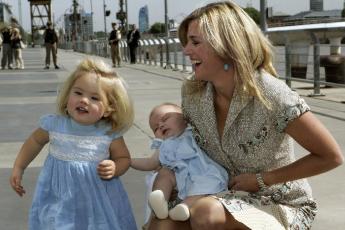 Prinses Máxima met de jarige Amalia.