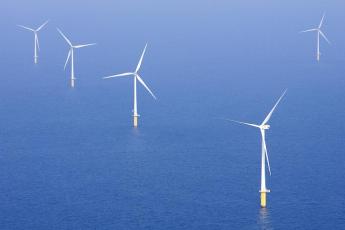In Rotterdam komt een speeltuin van afgekeurde windmolenwieken.