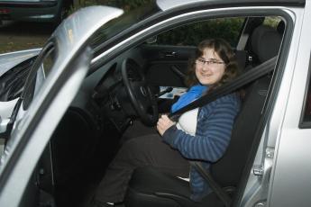 „Als ik m’n rijbewijs heb, kan ik een eigen auto kopen. Dan kan ik me nog beter redden.”