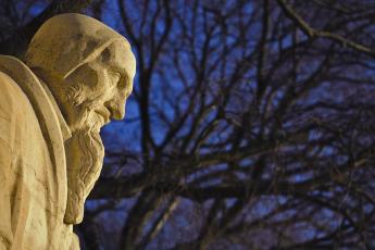 Standbeeld van Calvijn in Geneve.