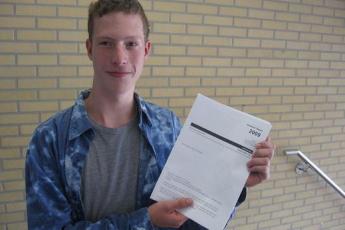 Arwin Ruijssen vond het economie-examen niet al te moeilijk.